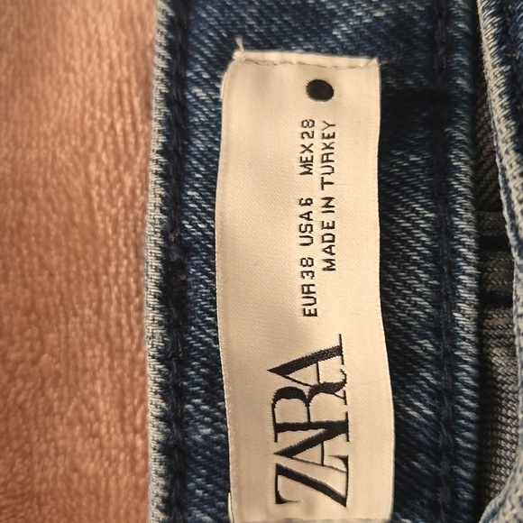Zara The 80's High Waist Slim Fit Skinny Leg Jean in Astra Blue - Size 6 EUR 38 - Picture 6 of 12